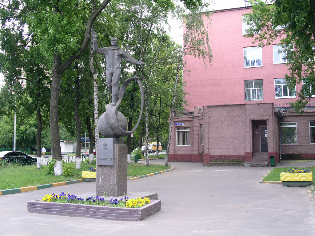 Move to Ljuberzy, near Moscow